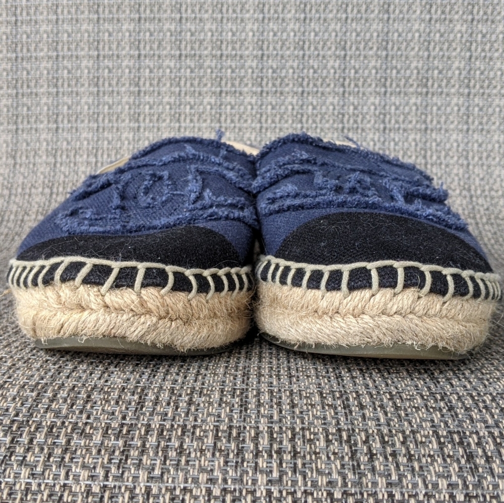 CHANEL Navy and Black Espadrilles - Picture 3 of 10